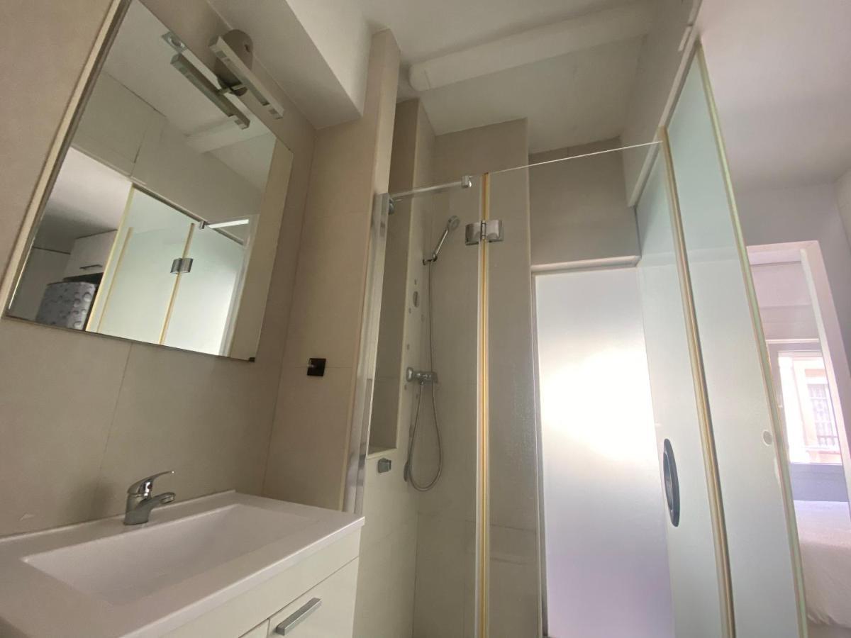 Ferienwohnung Alma Asturiana Precioso Apartamento En El Casco Antiguo Gijón Exterior foto